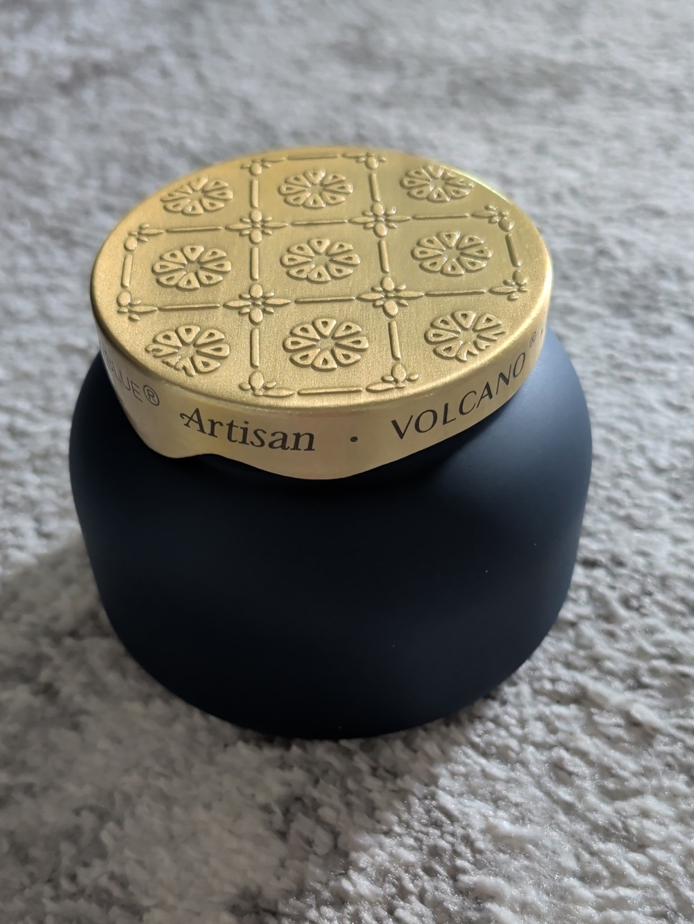 Artisan Volcano Scented Candle - Black and Gold